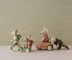 Maileg Mouse Car